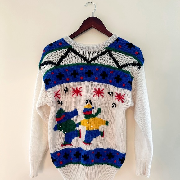 Vintage Kids Playing in the Snow Sweater - Picture 3 of 7